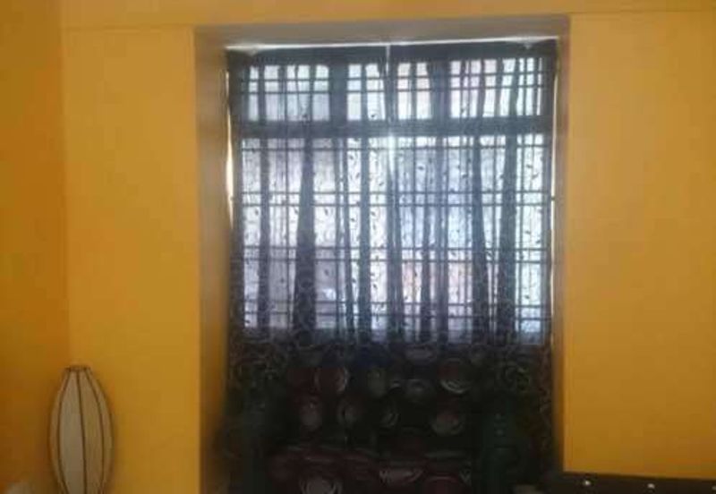 Bukit Indah Flat/ Level 2/ Good Condition/ Cheapest/ Fullloan