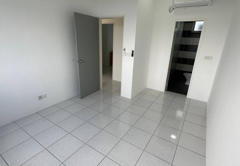 Camellia Residence Seri Austin