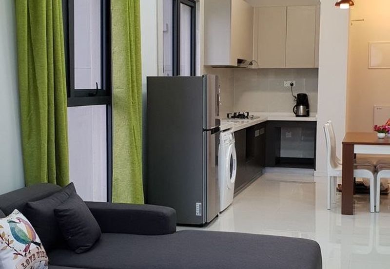 Baypoint @ Country Garden Danga Bay