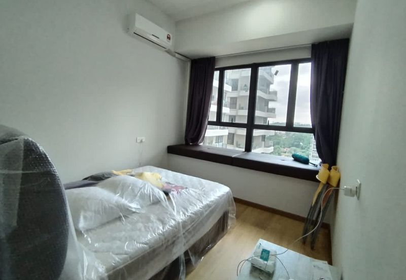 Baypoint @ Country Garden Danga Bay