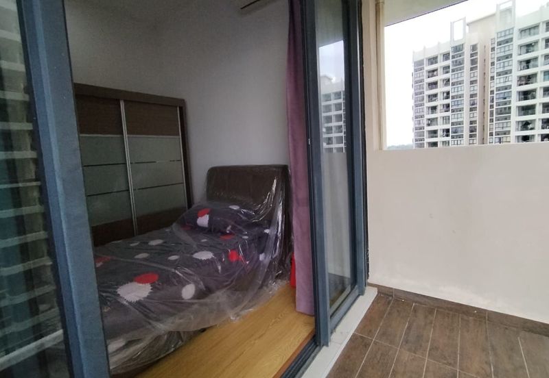 Baypoint @ Country Garden Danga Bay