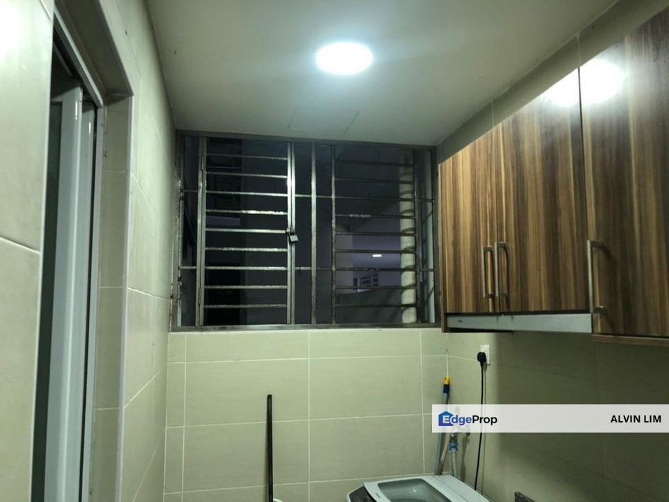 D'secret Garden/ Setia Tropika/ Edl/ 3bed/ Good Condition/ Cheapest, Johor, Johor Bahru