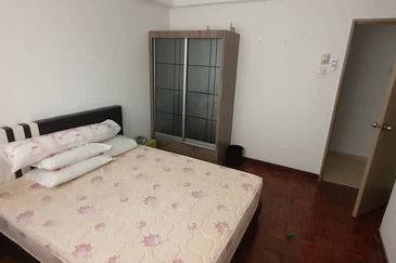 Sri Impian Apartment, Larkin Perdana