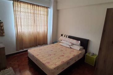 Sri Impian Apartment, Larkin Perdana