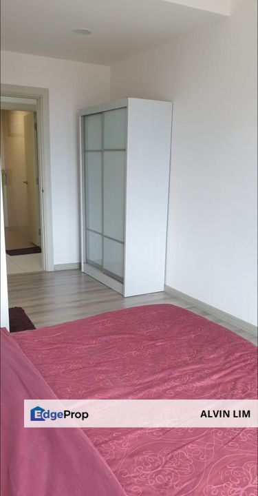 Tritower/ Walk Distance To Ciq/ 2bed 2bath/ Good Condition/ Cheapest, Johor, Johor Bahru