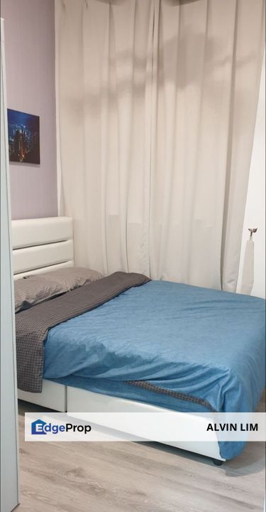 Tritower/ Walk Distance To Ciq/ 2bed 2bath/ Good Condition/ Cheapest, Johor, Johor Bahru