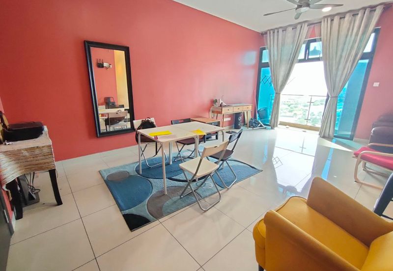 D'Summit Residences @ Kempas Utama