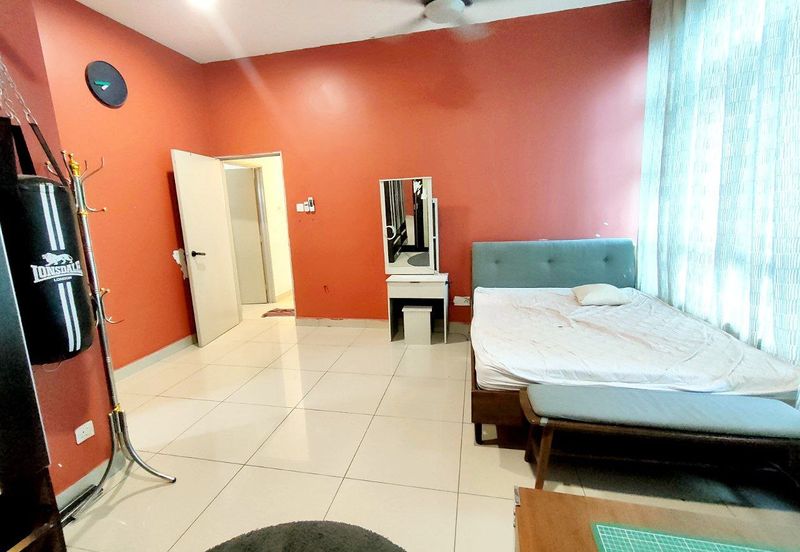 D'Summit Residences @ Kempas Utama