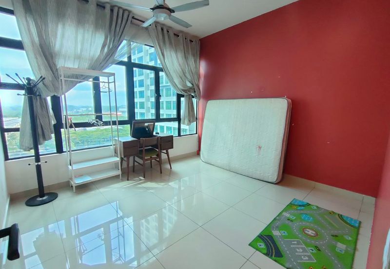 D'Summit Residences @ Kempas Utama