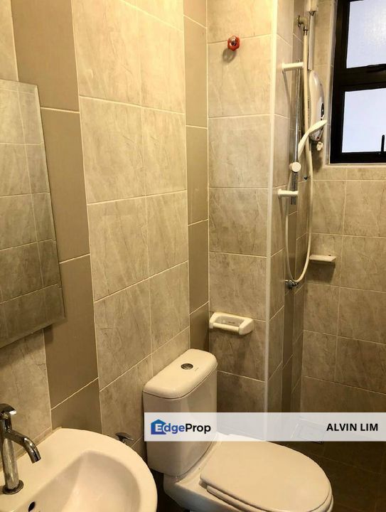 Sky Breeze/ Bukit Indah/ 4bed 3bath/ Good Condition/ Cheapest, Johor, Johor Bahru