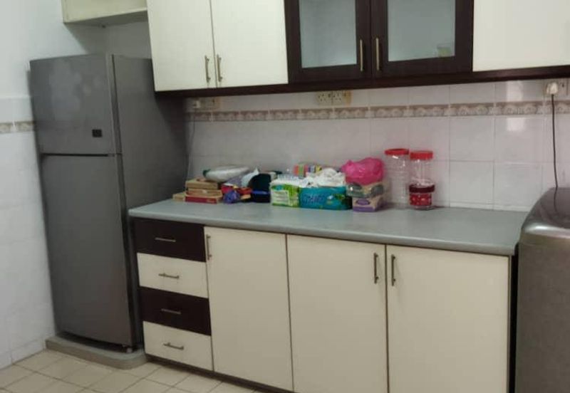 Apartment Putri Ria, Bandar Baru Kota Putri