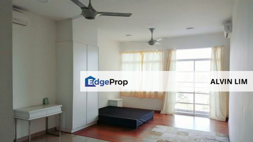 Nusa Heights/ Studio/ Near Second Link/ Good Condition/ Cheapest, Johor, Gelang Patah