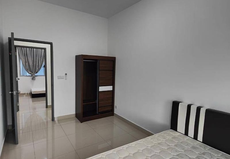 Meridin Bayvue Apartment