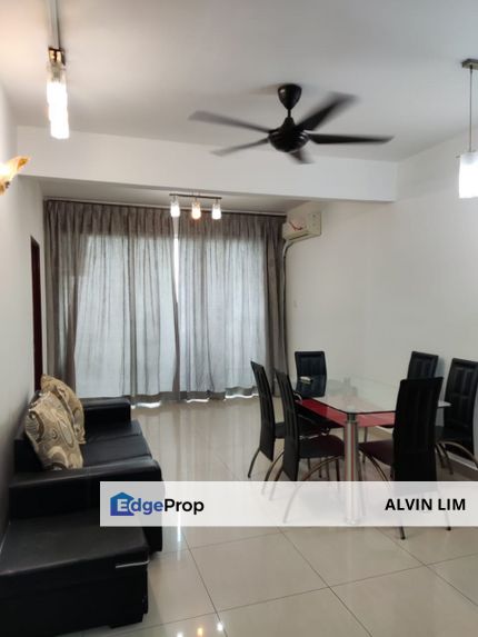 Suriamas Suites/ Near Ciq/ 3bed 2bath/ Good Condition/ Cheapest, Johor, Johor Bahru