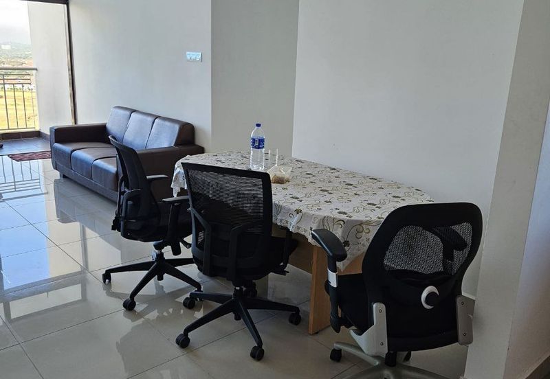 Seri Austin Luxury Apartment