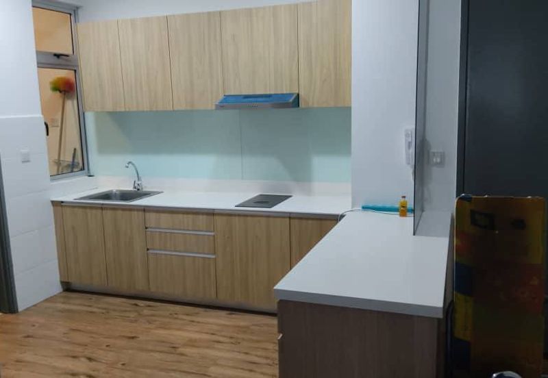 Meridin Bayvue Apartment