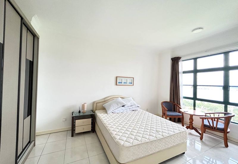 The Straits View, Bandar Baru Permas Jaya