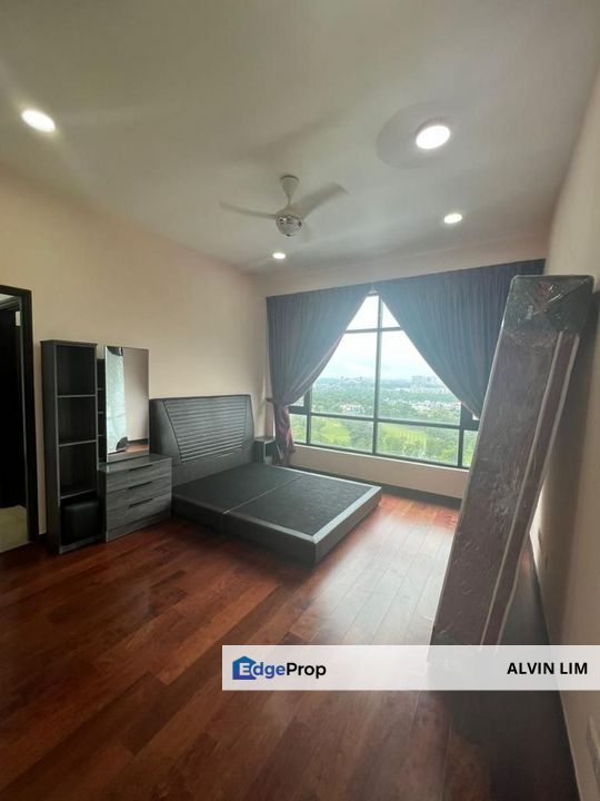 Molek Regency/ Near Ciq/ 3bed 2bath/ Good Condition/ Cheapest/Hot Area, Johor, Johor Bahru
