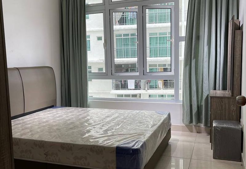 Golden Sands Seaview Residence