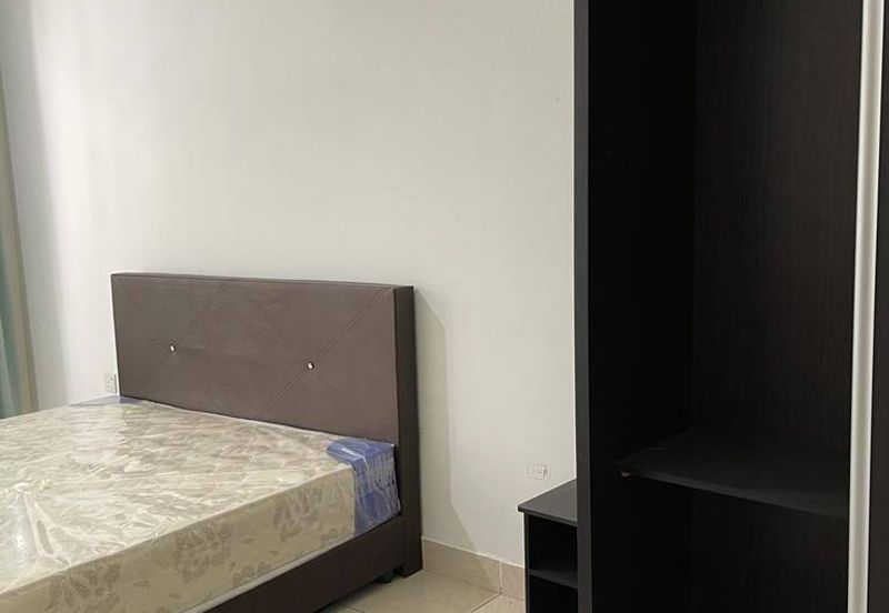 Golden Sands Seaview Residence