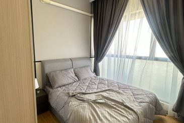 Baypoint @ Country Garden Danga Bay