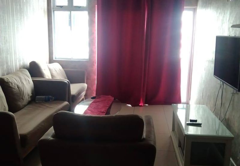 Meridin Bayvue Apartment