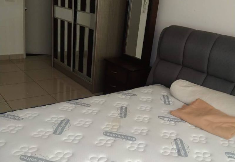 Meridin Bayvue Apartment