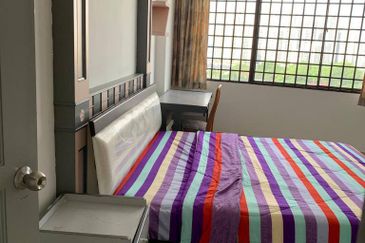 Aloha Tower Condominium