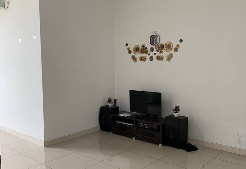 Dedaun Hijau (Greenfield Regency)