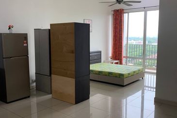 Dedaun Hijau (Greenfield Regency)