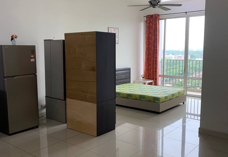 Dedaun Hijau (Greenfield Regency)