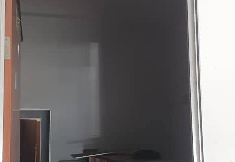 Kempas Utama 2 Storey/ Shop Lot/ Ground Floor/ 25x80/ Cheapest