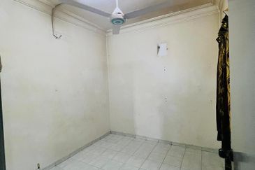 Apartment Putri Ria, Bandar Baru Kota Putri