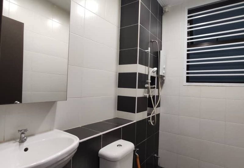 Seri Austin Luxury Apartment