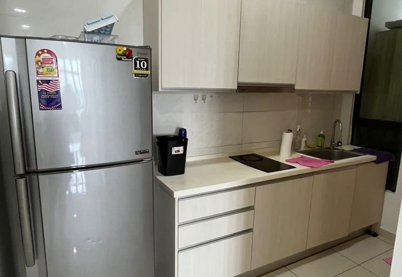 D'Summit Residences @ Kempas Utama