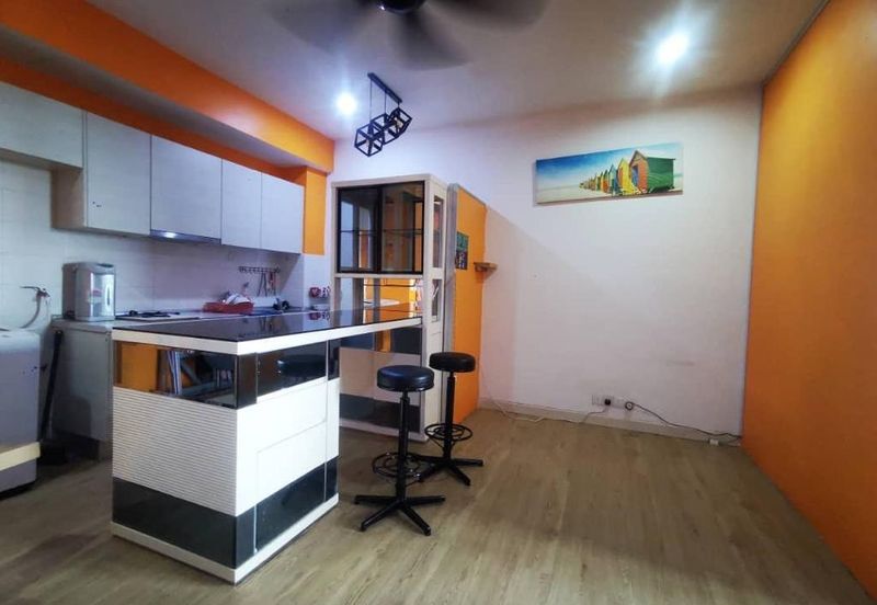 Dedaun Hijau (Greenfield Regency)