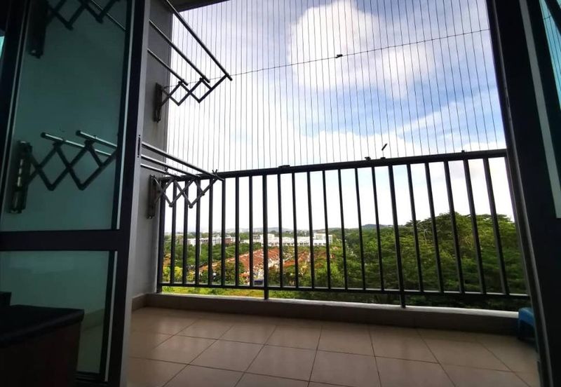 Dedaun Hijau (Greenfield Regency)