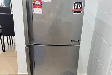 Meridin Bayvue Apartment