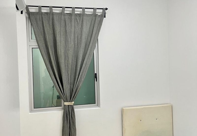 Meridin Bayvue Apartment