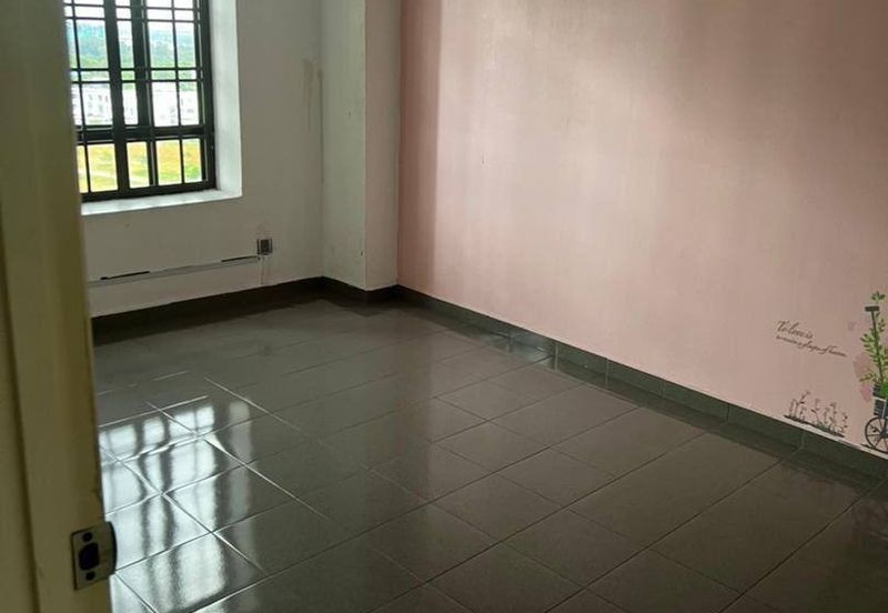 Seri Mutiara Apartment, Bandar Baru Seri Alam