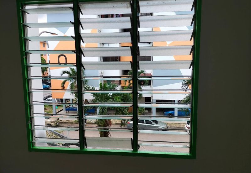 Sri Lanang Flat (Rumah Pangsa Sri Lanang)