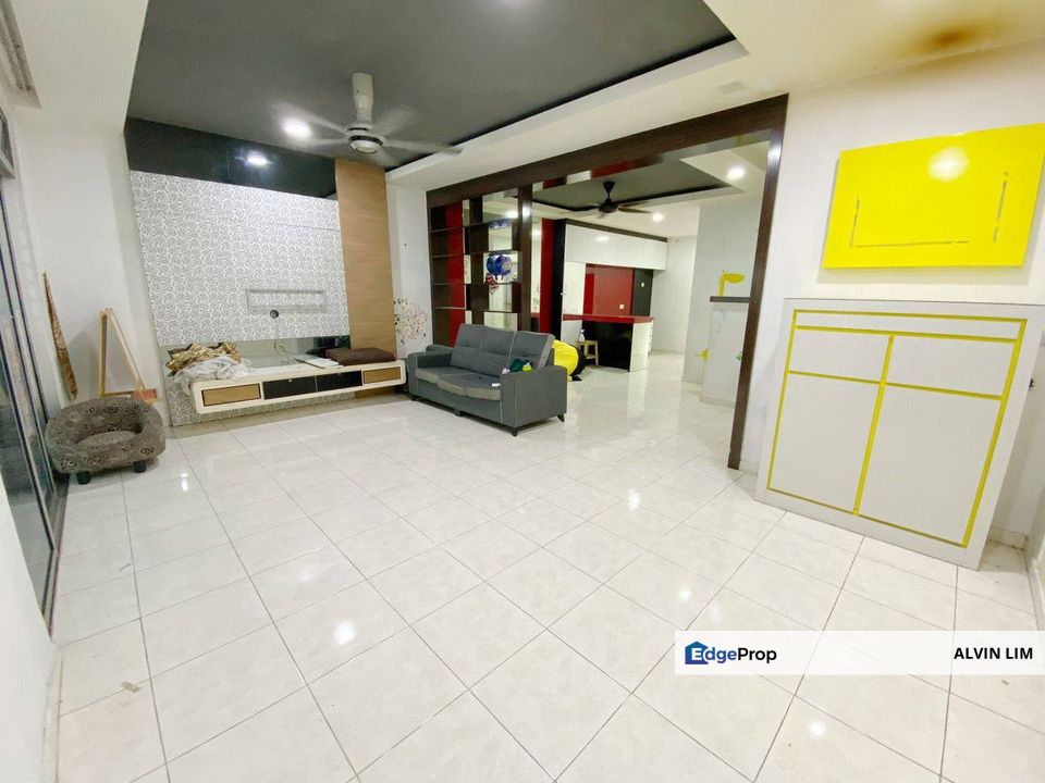 Taman Ehsan Jaya/ 20x65/ 4bed 3bath/ Fully Extend/ G&G/ Cheapest, Johor, Johor Bahru
