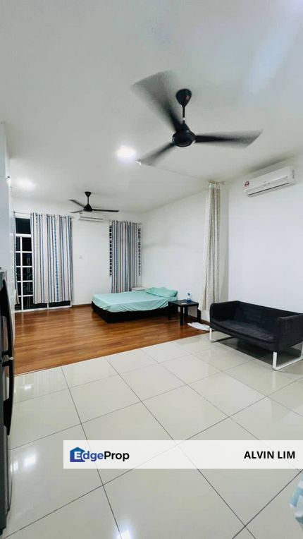 Nusa Heights/ Studio/ Near Second Link/ Good Condition/ Cheapest, Johor, Gelang Patah