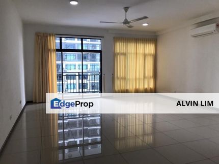 Molek Regency/ Near Ciq/ Studio/ Good Condition/ Free Try Loan, Johor, Johor Bahru