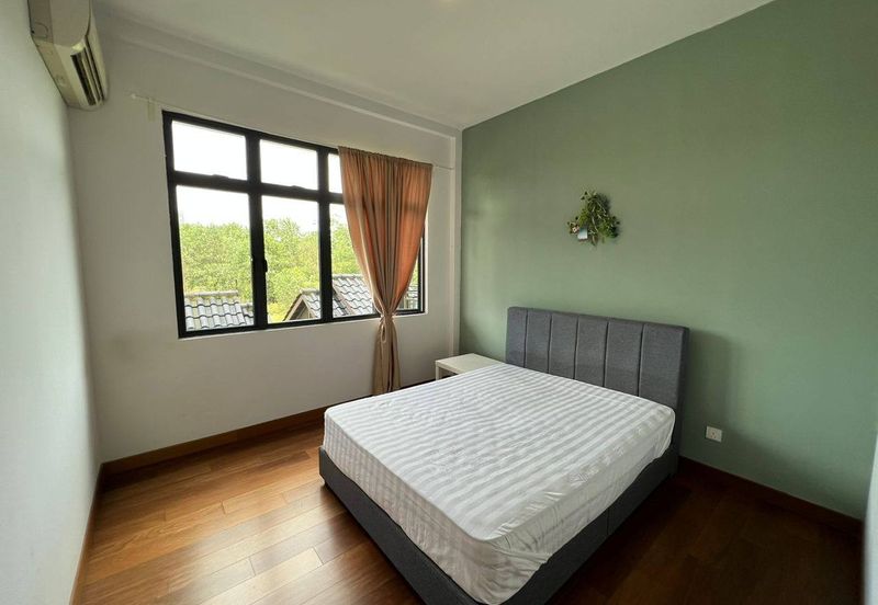 Taman Laguna Heights