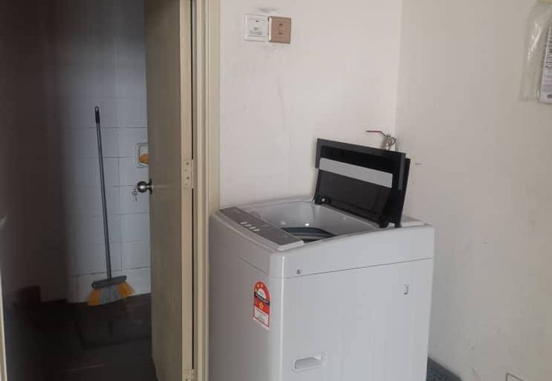 Palazio ( Pangsapuri Mayland Austin )