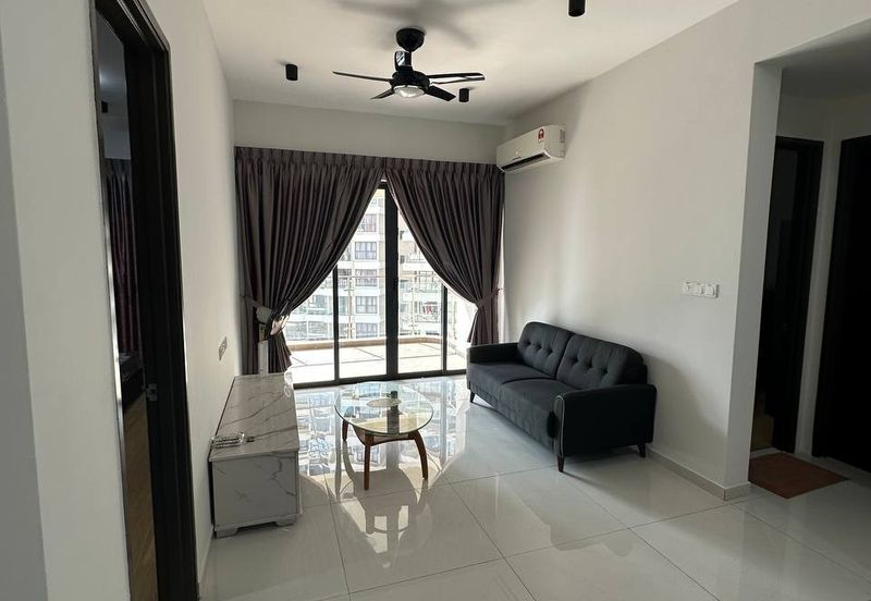 Baypoint @ Country Garden Danga Bay