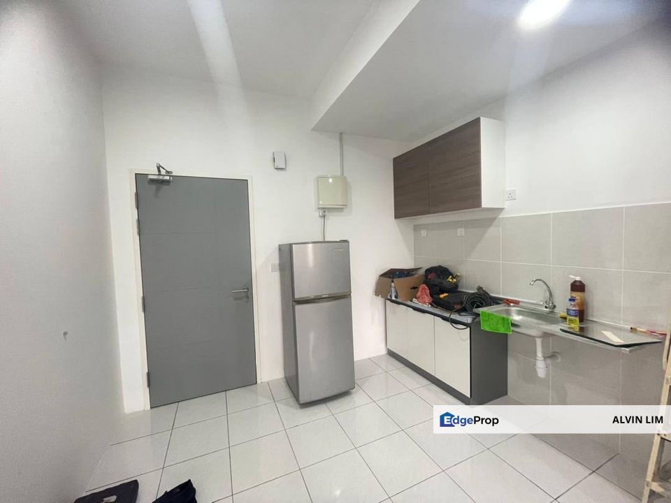 Camellia Residence/ Seri Austin/ 3bed 2bath/ Good Condition/ Cheapest, Johor, Johor Bahru