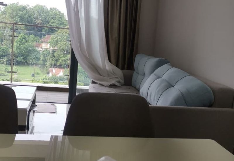 Baypoint @ Country Garden Danga Bay