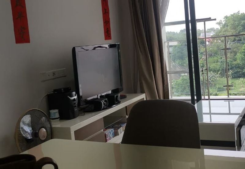 Baypoint @ Country Garden Danga Bay